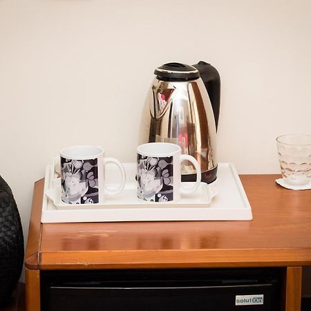 Bed and Breakfast Filomena Arthouse Рим Экстерьер фото